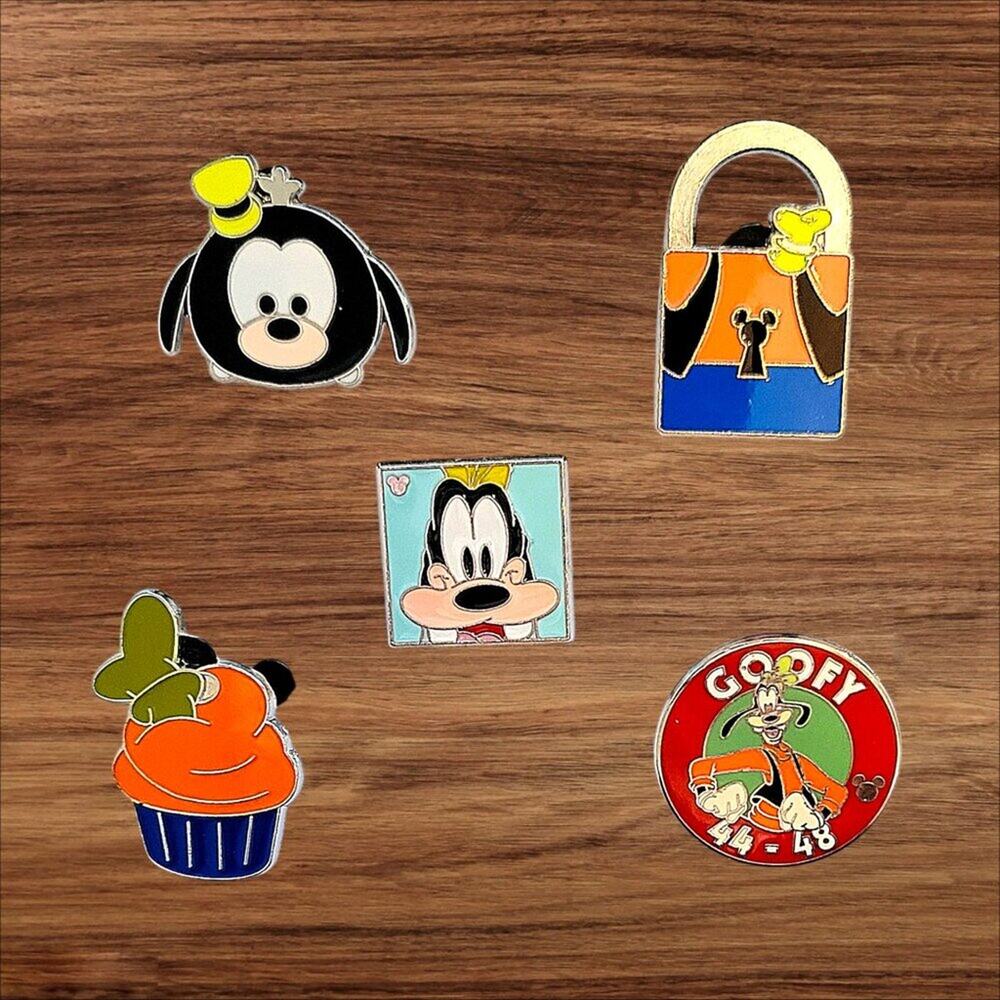 5 Goofy Disney Parks Trading Pins, Plus 2 Bonus Pins